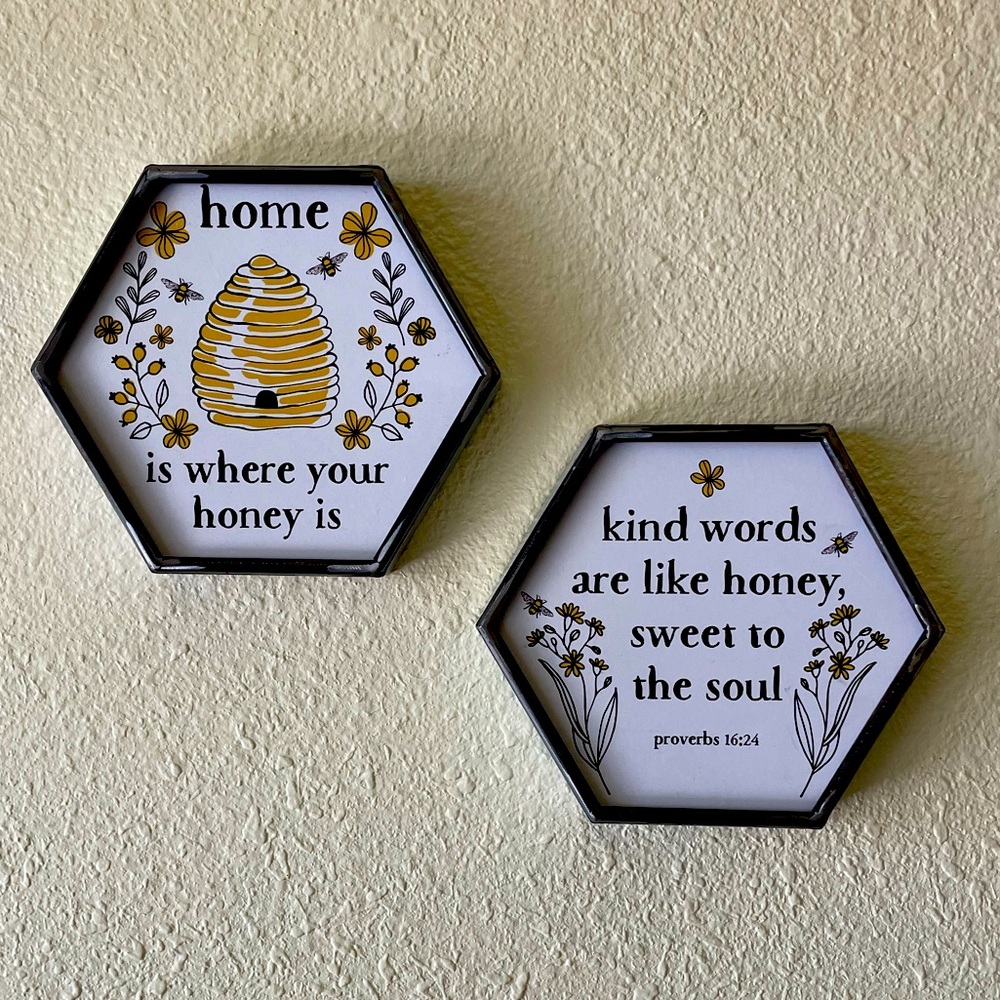 Farmhouse honeycomb metal wall decor